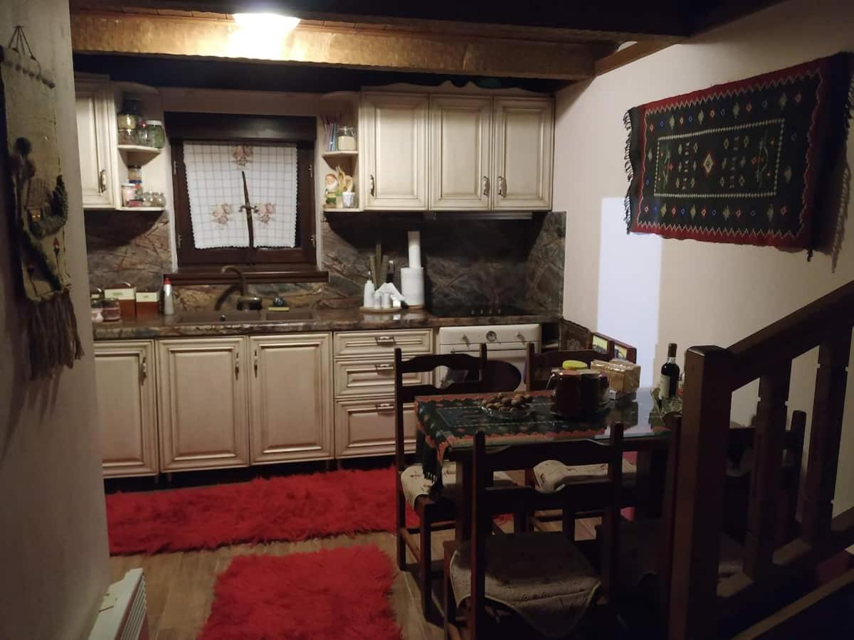 Παραδοσιακή Πέτρινη Κατοικία Στην Βλάχα Ελάτης 외부 사진