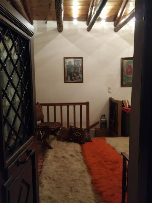 Παραδοσιακή Πέτρινη Κατοικία Στην Βλάχα Ελάτης 외부 사진